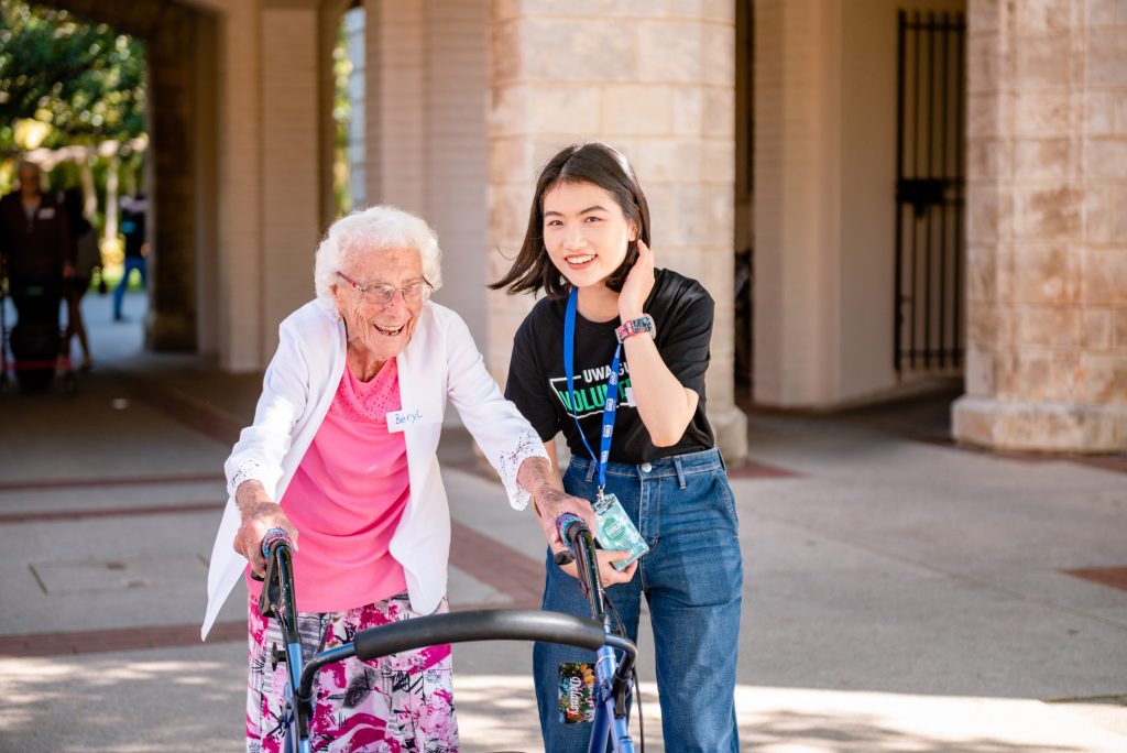 UWA campus tour for residents of Bethanie Geneff